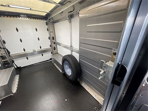 New 2025 Chevrolet Brightdrop 400 image 26