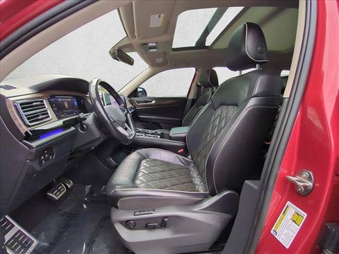 Used 2024 Volkswagen Atlas SEL Premium R-Line AWD/4WD image 17
