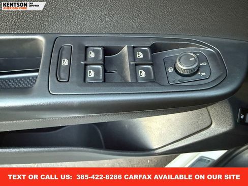 Used 2022 Volkswagen Taos SE image 20