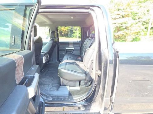 Used 2018 Ford F350 Lariat w/ Lariat Ultimate Package AWD/4WD image 32