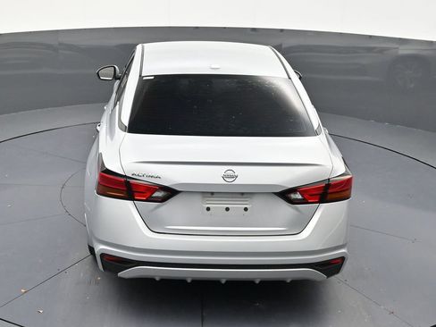 Used 2019 Nissan Altima 2.5 S FWD image 15