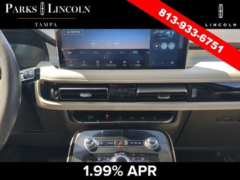 Certified 2023 Lincoln Nautilus FWD w/ Premium Package image 19