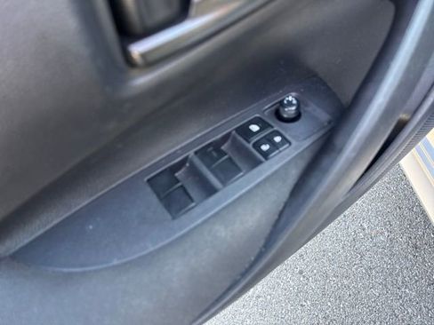 Used 2024 Toyota Corolla LE image 10