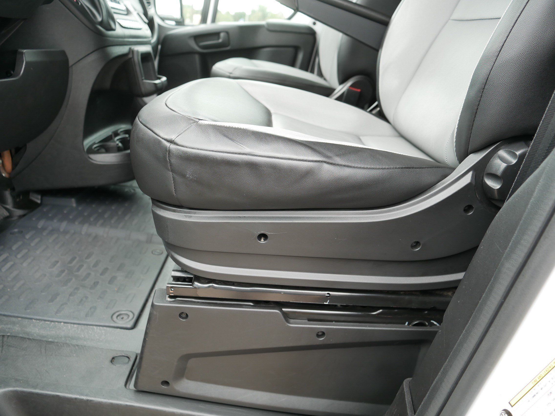 Used 2024 RAM ProMaster 2500 w/ Convenience Group FWD image 20