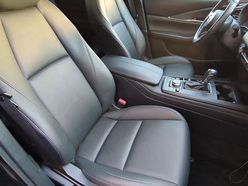 Used 2022 MAZDA CX-30 AWD 2.5 S w/ Select Package image 19