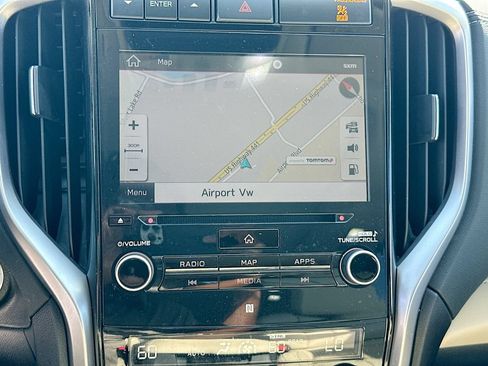 Used 2020 Subaru Ascent Limited w/ Technology Package AWD/4WD image 13