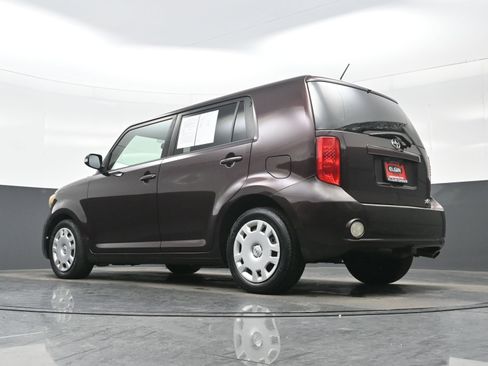 Used 2009 Scion xB image 27