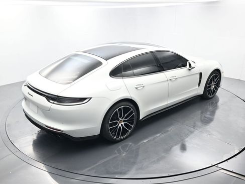 Certified 2023 Porsche Panamera Platinum Edition image 42