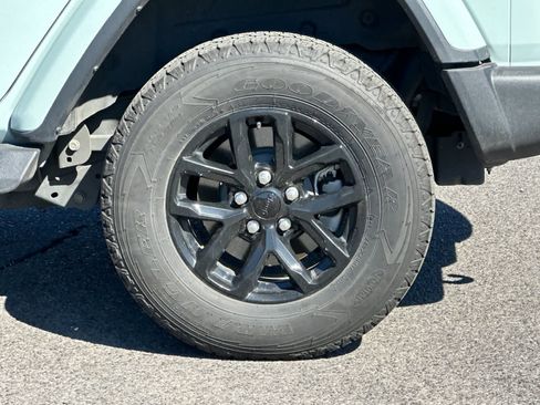Used 2023 Jeep Wrangler Freedom Edition image 27