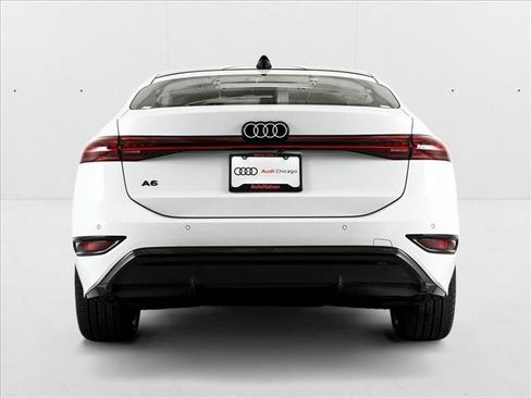 New 2025 Audi A6 e-tron Premium Plus image 4