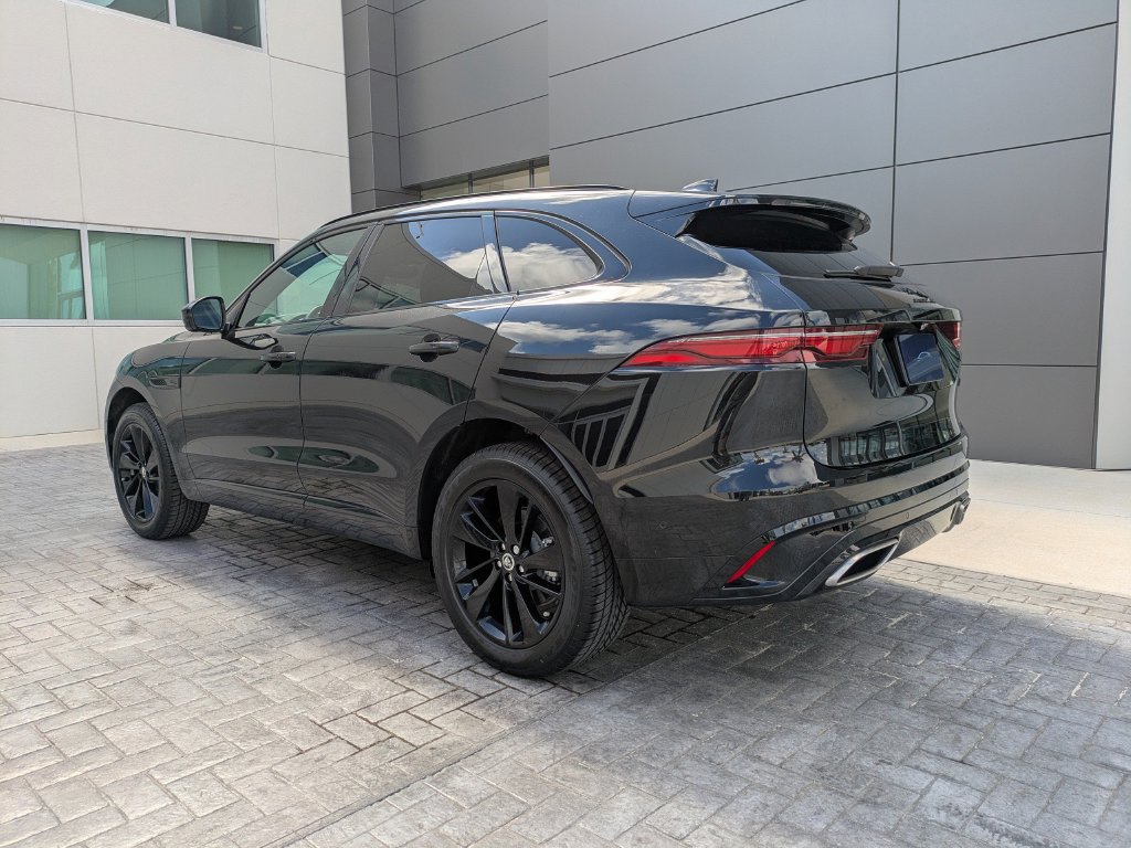 New 2026 Jaguar F-PACE R-Dynamic S AWD/4WD image 7