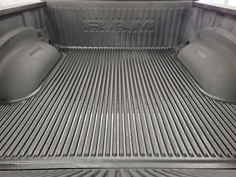 Used 2019 RAM 1500 Big Horn image 18