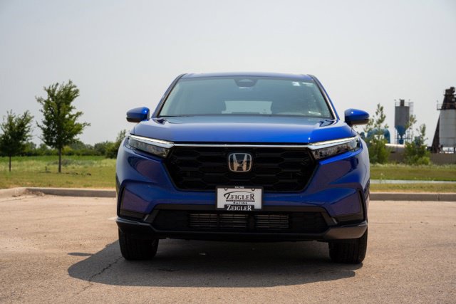 Used 2025 Honda CR-V EX image 2