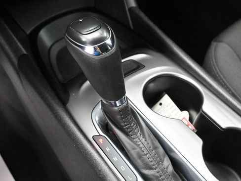 Used 2020 Chevrolet Malibu LS FWD image 19