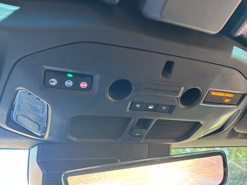 Used 2025 GMC Hummer EV 2X w/ LPO, Sport Package AWD/4WD image 66
