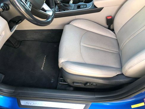 Used 2019 Hyundai Sonata Limited FWD image 11