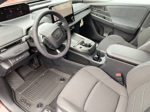 New 2026 Toyota C-HR AWD/4WD image 10