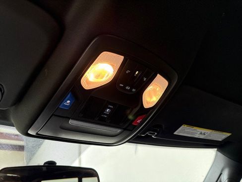 Used 2022 RAM 3500 Tradesman image 27