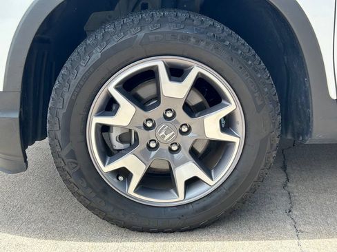 Used 2023 Honda Passport TrailSport image 38