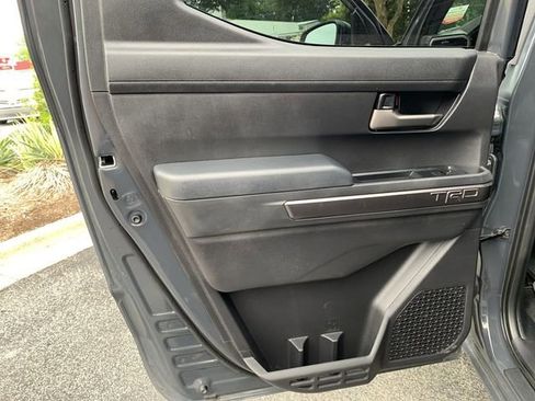 Certified 2025 Toyota Tacoma TRD Off-Road AWD/4WD image 15