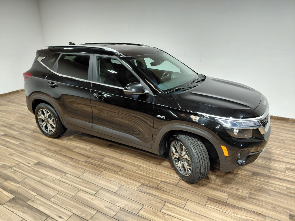 Used 2022 Kia Seltos EX AWD/4WD image 19