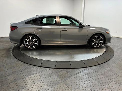 New 2025 Honda Civic Sport Touring image 9