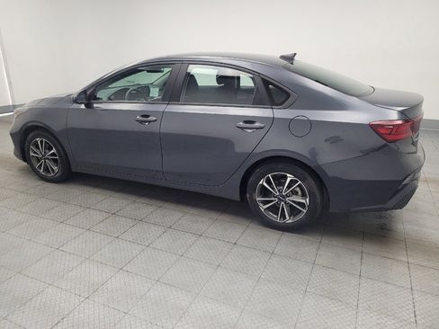 Used 2023 Kia Forte LXS FWD image 3