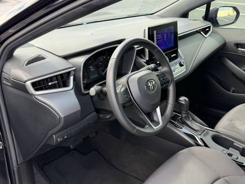 Used 2023 Toyota Corolla SE w/ SE Premium Package FWD image 13