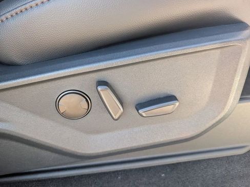 New 2026 Ford F250 Lariat w/ Black Appearance Package image 63