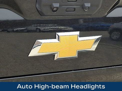 Used 2024 Chevrolet Silverado 1500 High Country w/ Technology Package image 32