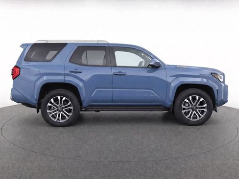 Used 2026 Toyota 4Runner Limited AWD/4WD image 4
