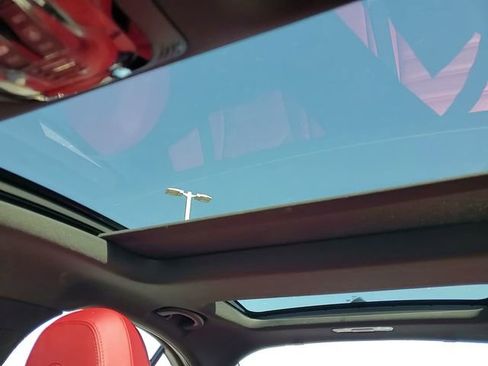 Used 2024 Alfa Romeo Giulia Veloce image 26