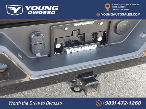 Certified 2025 Chevrolet Silverado 1500 RST AWD/4WD image 36