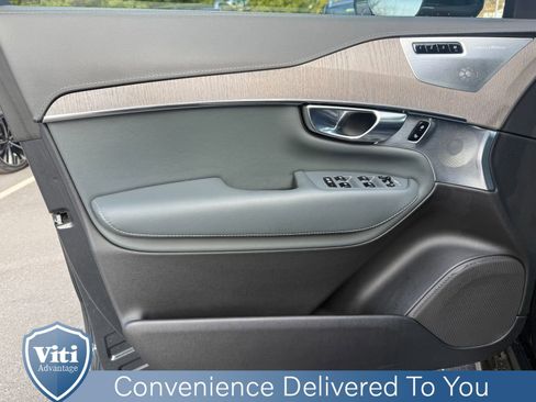 Certified 2022 Volvo XC90 T6 Inscription w/ Lounge Package image 16