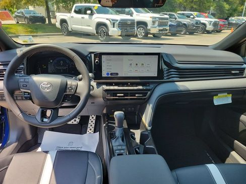 Used 2026 Toyota Camry SE w/ Multimedia Upgrade Package FWD image 25