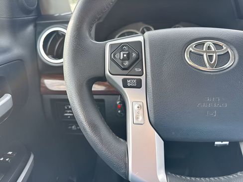 Used 2014 Toyota Tundra Limited w/ Limited Premium Package image 15