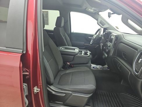 Used 2019 Chevrolet Silverado 1500 LT image 17