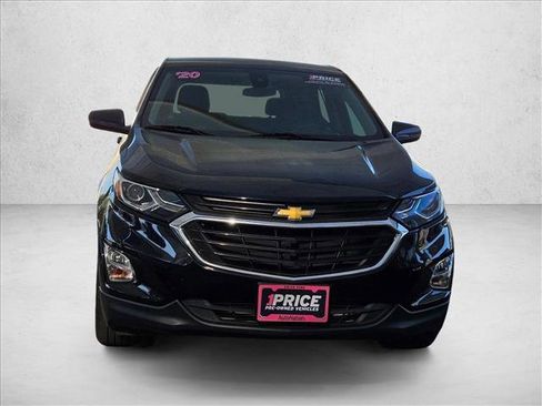 Used 2020 Chevrolet Equinox LT FWD image 2