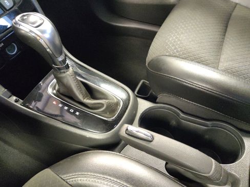Used 2020 Buick Encore Preferred w/ Safety Package FWD image 26