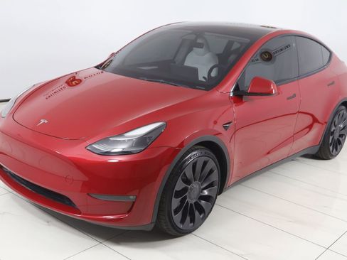 Used 2023 Tesla Model Y Performance image 24