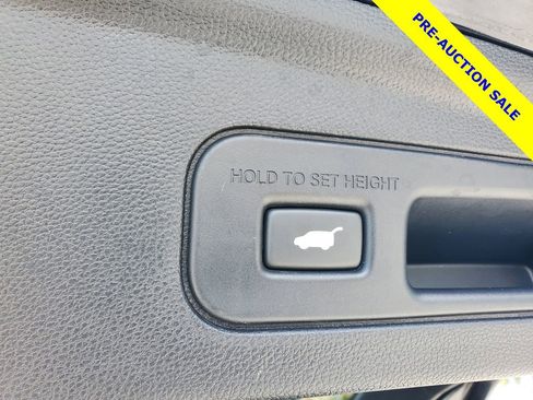 Certified 2025 Acura MDX FWD image 9