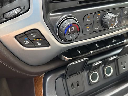 Used 2018 GMC Sierra 1500 SLT w/ SLT Premium Package RWD image 31