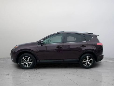 Used 2016 Toyota RAV4 XLE AWD/4WD image 2
