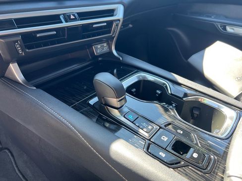 Used 2024 Lexus RX 350 FWD image 19