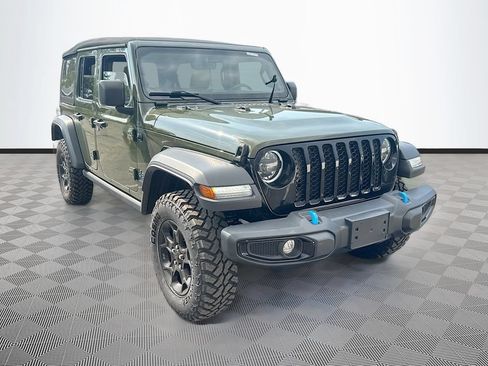 Used 2023 Jeep Wrangler Unlimited w/ Cold Weather Group AWD/4WD image 4