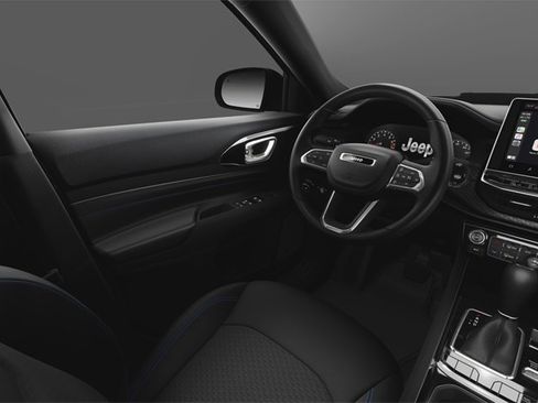 New 2026 Jeep Compass Limited image 8