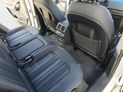 Used 2023 Audi Q5 2.0T Premium Plus w/ Premium Plus Package image 13