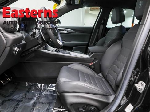 Used 2024 Alfa Romeo Tonale Veloce AWD/4WD image 14