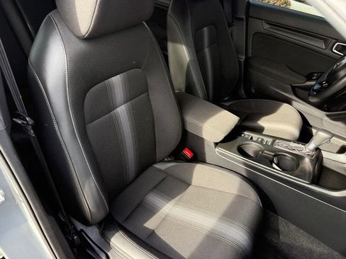 Used 2025 Honda Civic Sport image 11