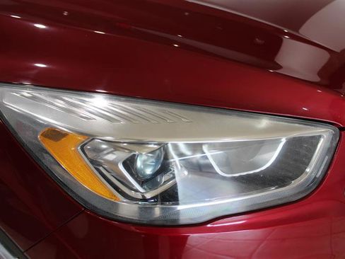 Used 2017 Ford Escape Titanium AWD/4WD image 10